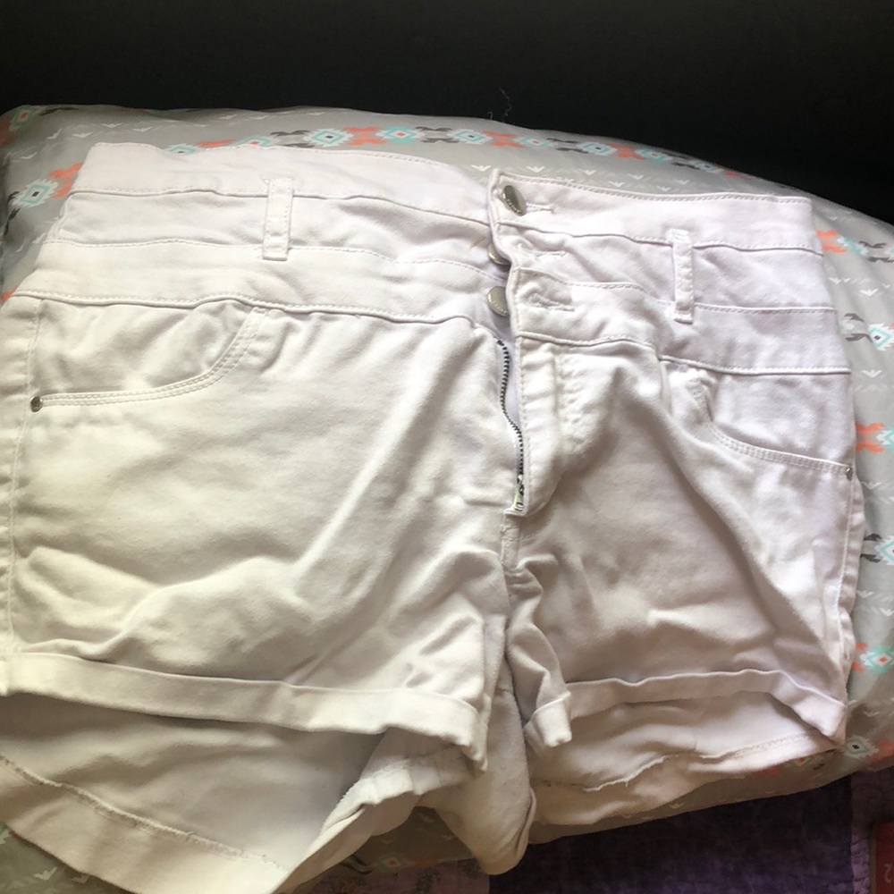 White stretchy shorts